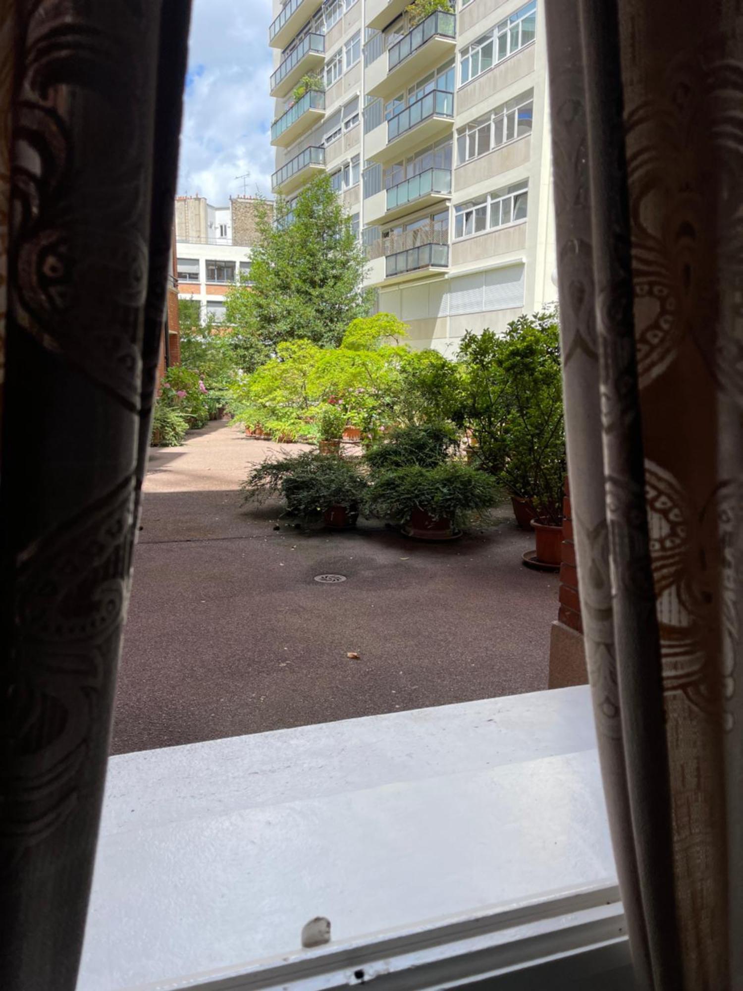Bed and Breakfast Tour Montparnasse Paris Exterior foto